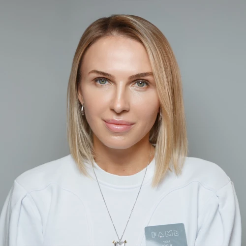  Пахомова Юлія